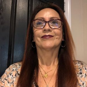 Meet your Posher, Vivian